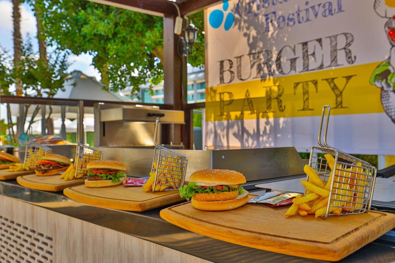 Crystal Family Resort & Spa Belek Bagian luar foto