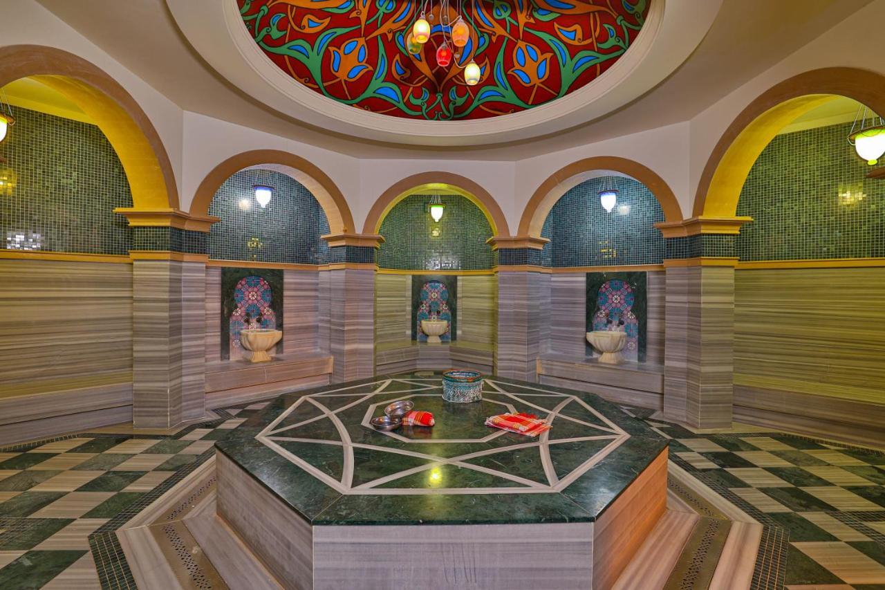 Crystal Family Resort & Spa Belek Bagian luar foto