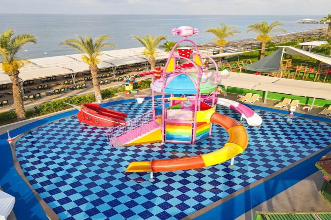 Crystal Family Resort & Spa Belek Bagian luar foto