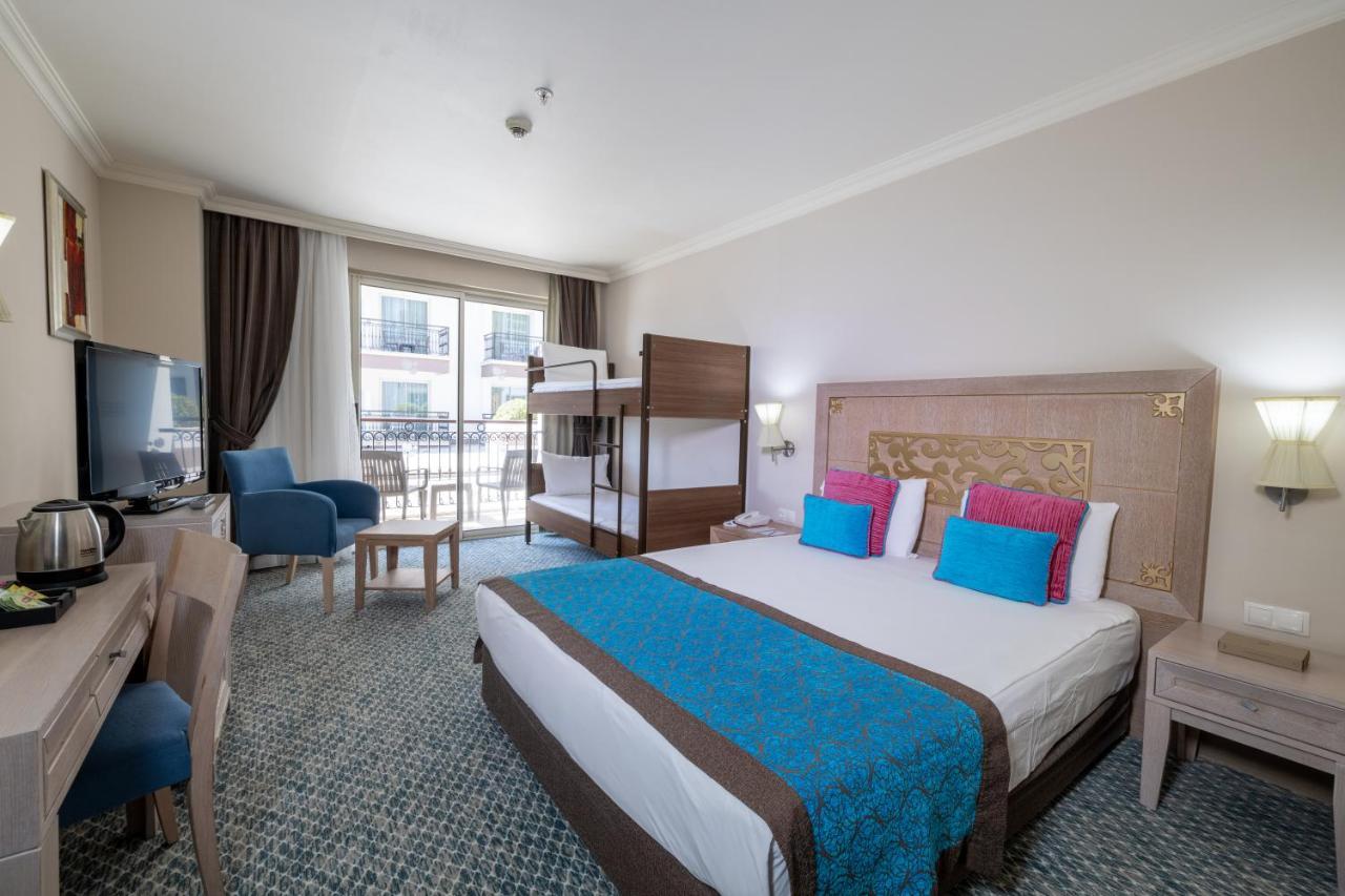 Crystal Family Resort & Spa Belek Bagian luar foto