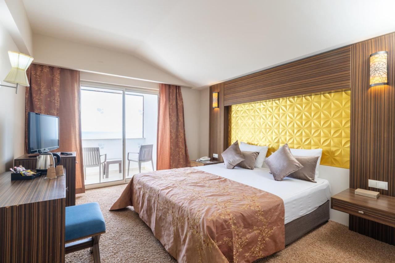 Crystal Family Resort & Spa Belek Bagian luar foto